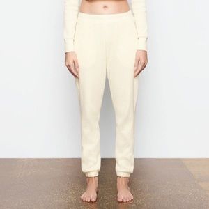 NWT Skims Waffle Joggers in Bone.
